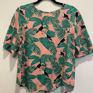 Pinkyotto Hawaiian flamingo pink and green shirt | size 4-6